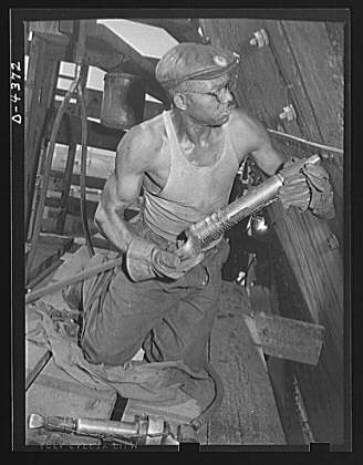 welder WWII