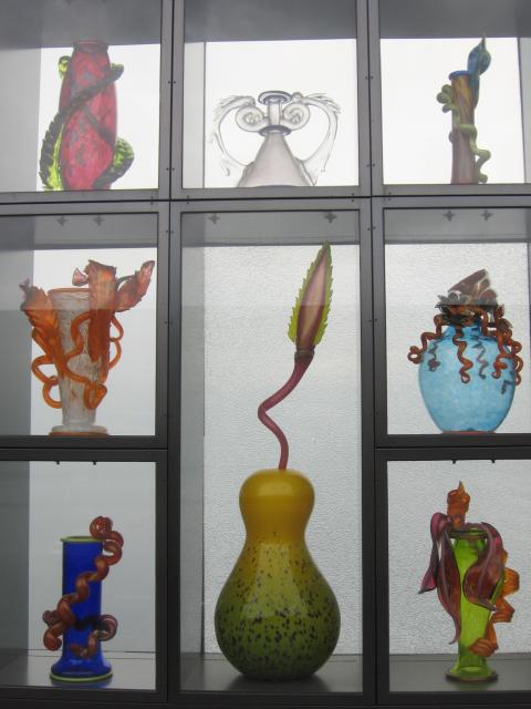 chihuly glass sculptures